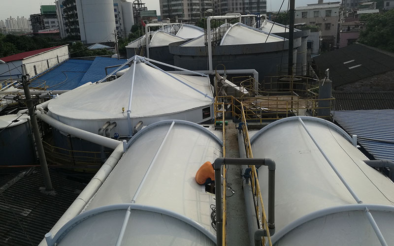 Reverse hoisting fluorocarbon fiber membrane in Guangzhou monosodium glutamate factory